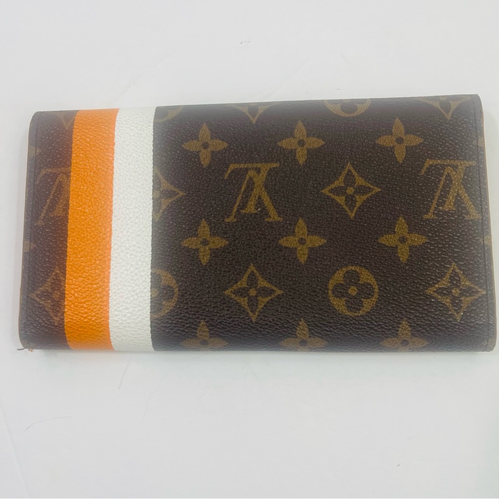 Louis Vuitton Brown Monogram Wallet with Orange and White Detail - Picture 4 of 10